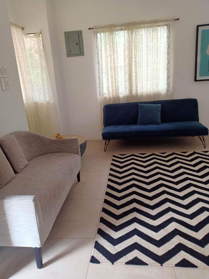 Beth'S Villa Moalboal Eksteriør billede